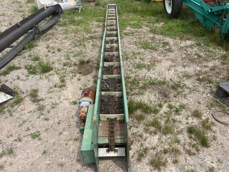 Augers/Conveyers  Paddle Conveyer - Electric Drive - 9" x 17' Photo